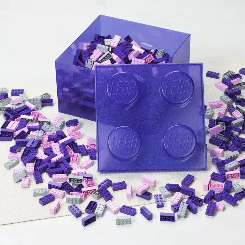 Uzglabāšanas kaste Room Copenhagen LEGO Storage Brick 4 Top Lid Glitter — purpursarkana/caurspīdīga