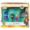 Wizarding World Harry Potter, Magical Minis Honeydukes Sweet Shop ar 2 ekskluzīvām figūriņām un 5 aksesuāriem, bērnu rotaļlietas vecumam no 6 gadiem