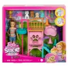 Barbie and Stacie to the Rescue kucēnu rotaļu laukuma komplekts ar lelli, 3 mājdzīvnieku suņu figūriņām un piederumiem