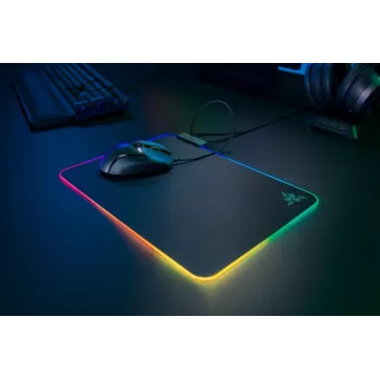 RAZER Firefly V2 spēļu peles paliktnis, melns
