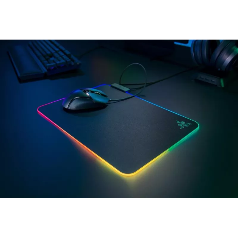 RAZER Firefly V2 spēļu peles paliktnis, melns