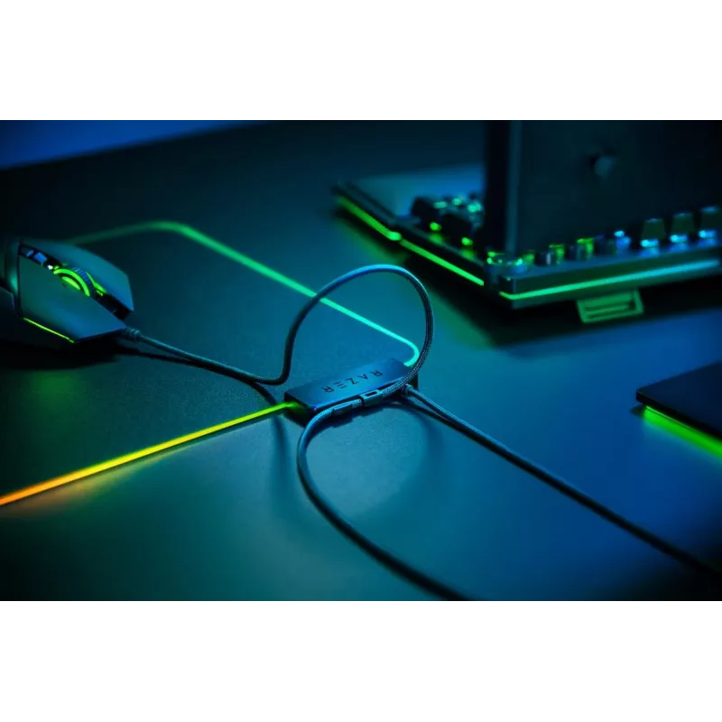 RAZER Firefly V2 spēļu peles paliktnis, melns
