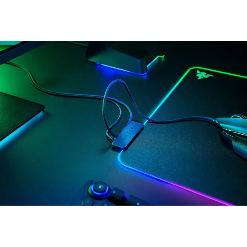 RAZER Firefly V2 spēļu peles paliktnis, melns