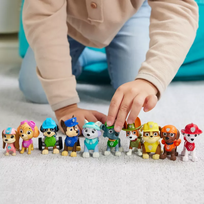 PAW Patrol, 10. jubileja, “Visi ķepas uz klāja” rotaļu figūriņu dāvanu komplekts ar 10 kolekcionējamām darbības figūriņām, bērnu rotaļlietas vecumam no 3 gadiem