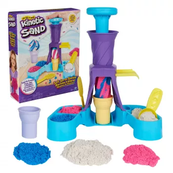 Kinetic Sand , Soft Serve Station, Lieldienu groziņu pildījums, Ietver 14oz formējamas spēļu smiltis (3 krāsas), 2 saldējuma konusus un 2 rīkus