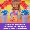 Kinetic Sand , Soft Serve Station, Lieldienu groziņu pildījums, Ietver 14oz formējamas spēļu smiltis (3 krāsas), 2 saldējuma konusus un 2 rīkus
