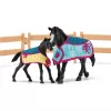 schleich HORSE CLUB Zirgu kaste ar ķēvi un kumeļu, Zirgu stallis, Zirgi, 5 gadu vecumam, Daudzkrāsains, Plastmasa