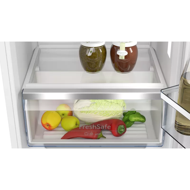 Neff N50 kombinētais ledusskapis Iebūvējams 119 L Balts