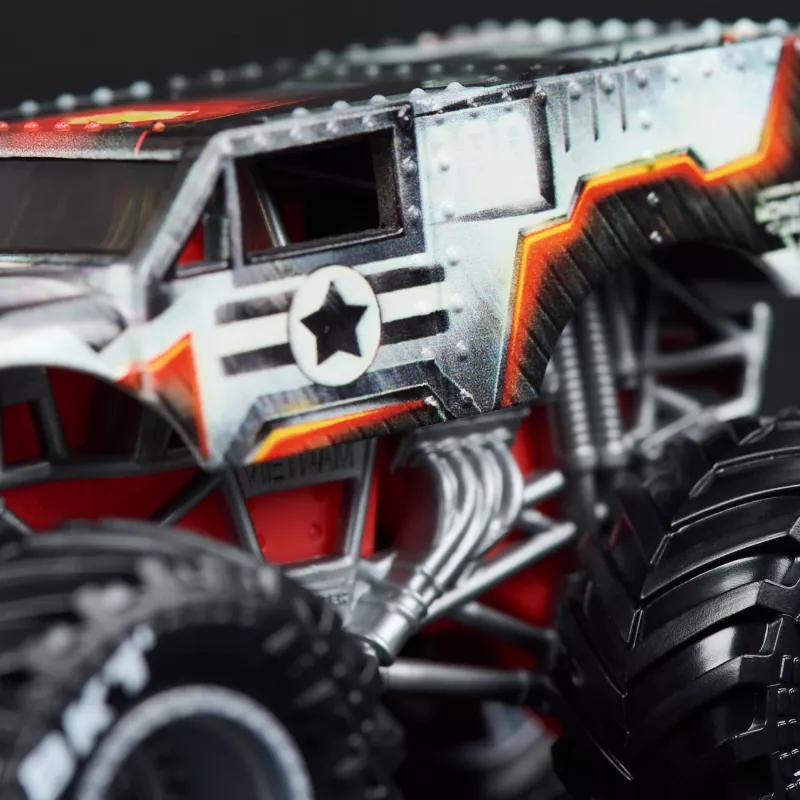 Monster Jam , Marvel Official Iron Man Vs. War Machine Die-Cast Monster Trucks, 1:64 mērogā, rotaļlietas zēniem un meitenēm no 3 gadu vecuma
