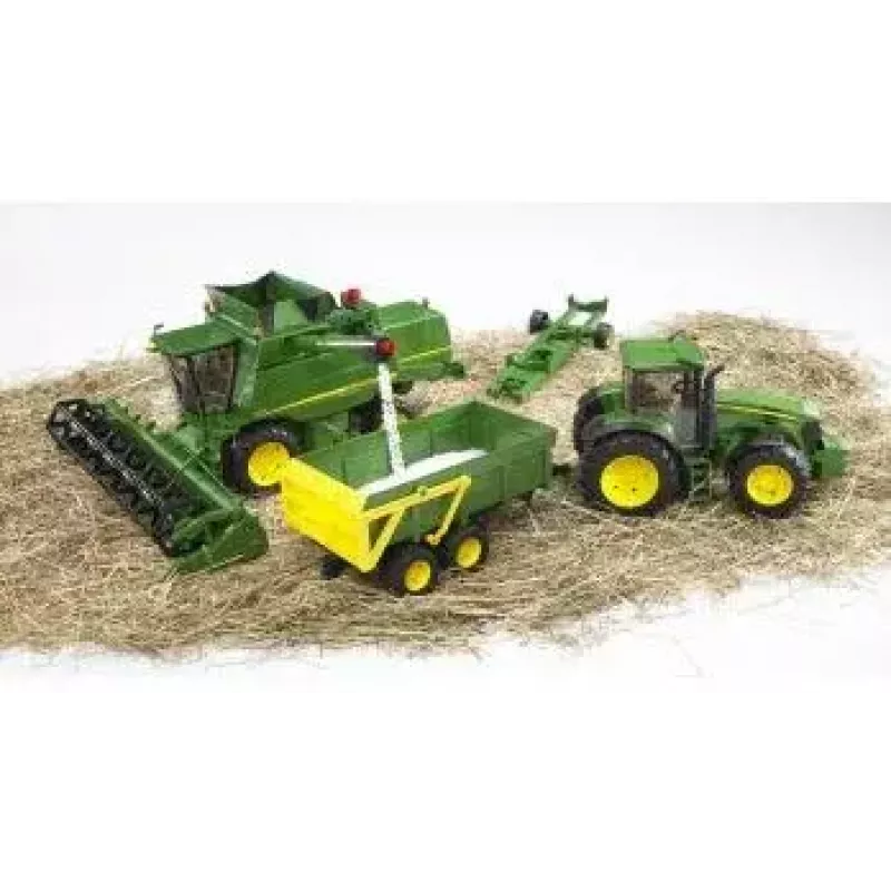 Rotaļu traktors BRUDER John Deere T670i