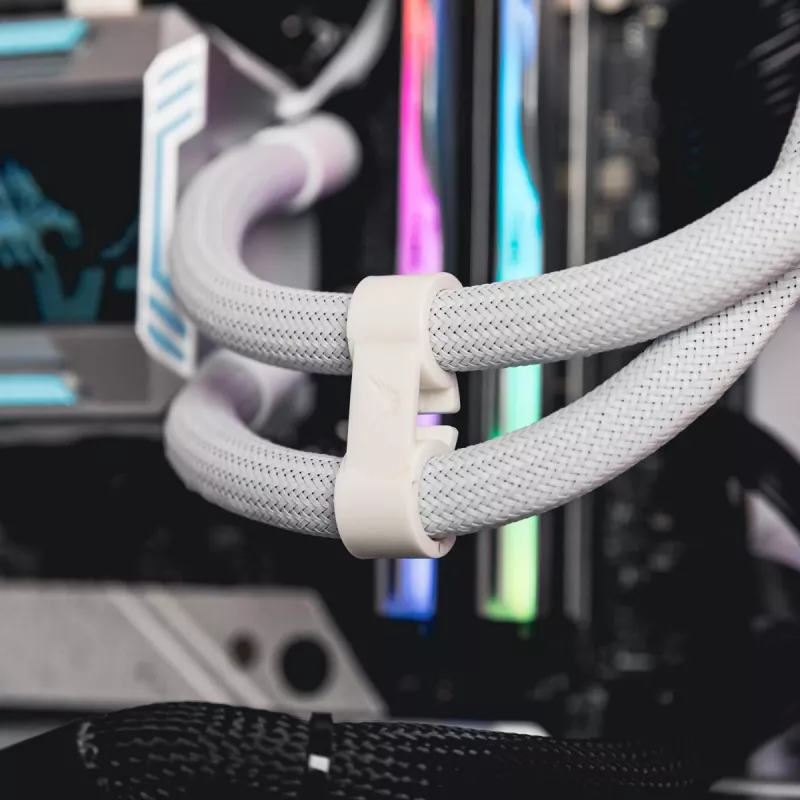 VALKYRIE All-in-one liquid cooler Syn 240 ARGB balta