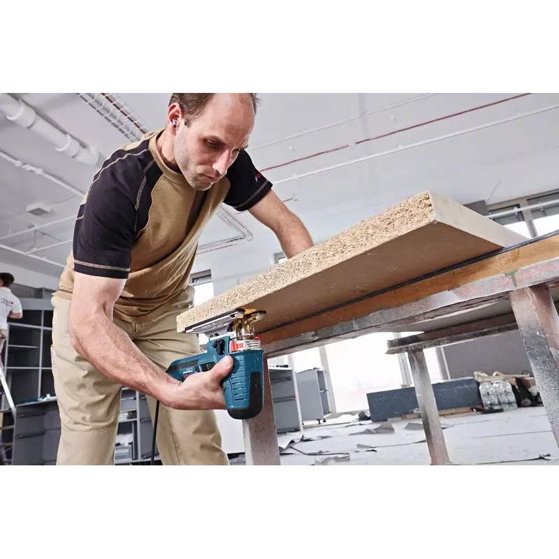 Bosch 0 601 517 000 elektriskais finierzāģis 2,2 kg