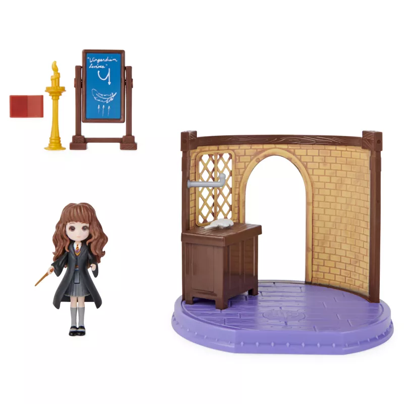 Wizarding World Harijs Poters, Burvestību klase Magical Minis ar ekskluzīvu Hermiones Grendžeras figūriņu un piederumiem, bērnu rotaļlietas vecumam no 5 gadiem
