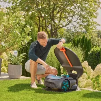 Robotizētā zāliena pļāvēja garāža Gardena 15025-20 savietojama ar SILENO pro max free
