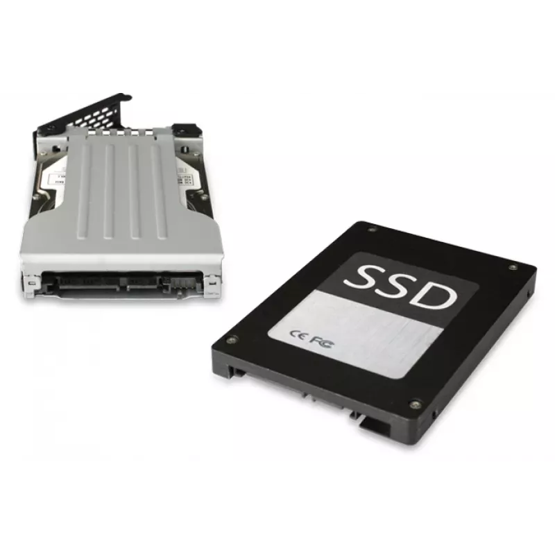 ICYDOCK ToughArmor pilnībā metāla 4 nodalījumu 2,5 collu SATA HDD un SSD aizmugures plate priekš 5,25 collu ārējā nodalījuma