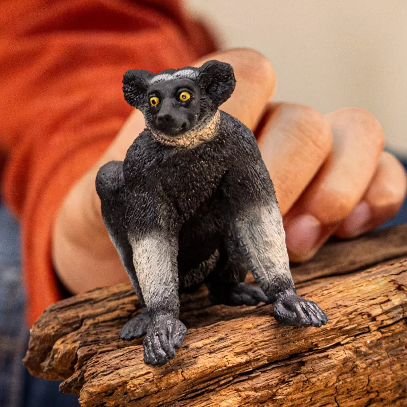 Figūra Schleich WILD LIFE Indri Daudzkrāsaina 14877S Ieteicamais vecums 3 gadi