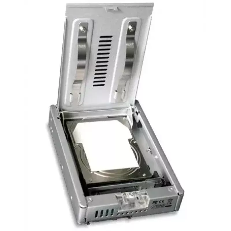 Cremax ICY Dock MB982IP-1S - Speichereinschubadapter - 8.9 cm to 6.4 cm (3.5 auf 6,40cm (2.5)) - Silber (MB982IP-1S-1)
