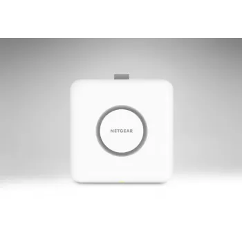 NETGEAR WBE710 balts Power over Ethernet (PoE)