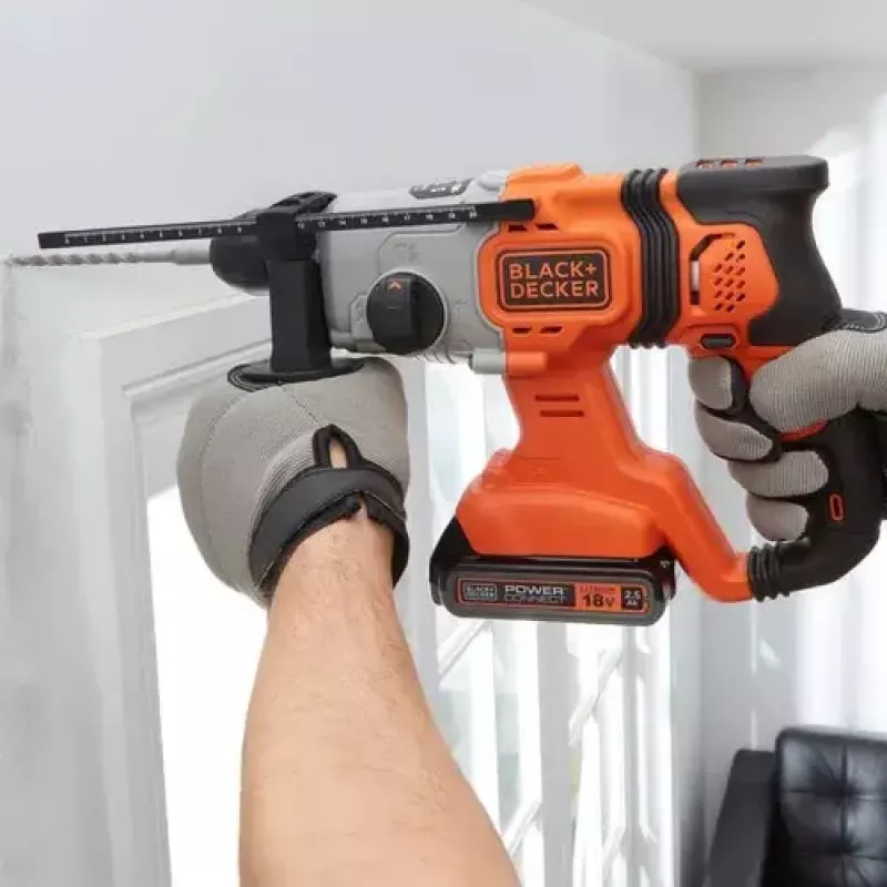 Urbjmašīna Melns & Decker BCD900E2K-QW 1880 RPM SDS Plus, 2.5 Ah baterija