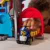PAW Patrol : Air Rescue, Pup Squad Adventure Bay Airport Playset, ar Chase rotaļu auto un transportlīdzekļa palaidēju, rotaļlietas zēniem un meitenēm no 3 gadiem