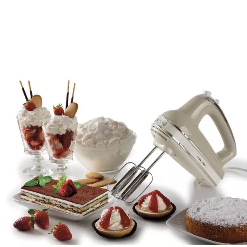 Hand mixer ARIETE 1548CR — 450 W, beige, handheld electric mixer with beaters