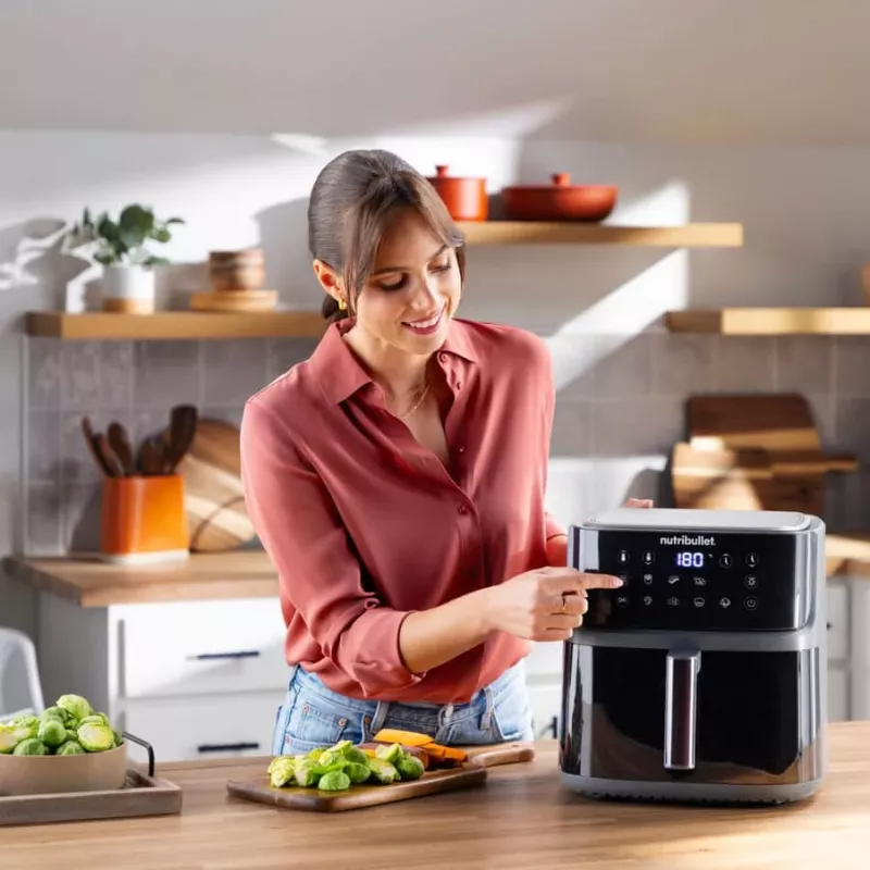 NutriBullet CrispLite Vision Single 8 L brīvi stāvošs 2000 W karstā gaisa fritieris Melns