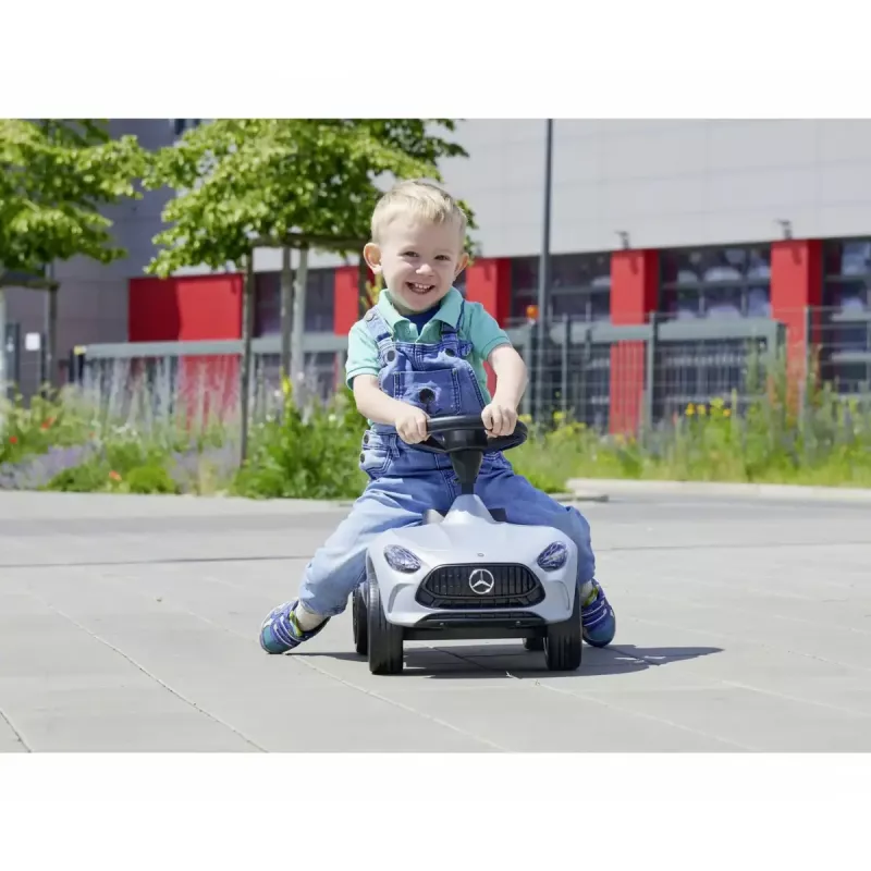 Simba-Dickie BIG Mercedes-AMG GT vizināmais auto sudraba/melnā krāsā – bērnu stumjamais/pedāļu braucamrīks