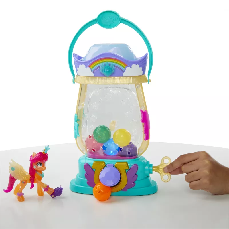 My Little Pony: A New Generation Movie Sparkle Reveal Lantern Sunny Starscout - gaismas rotaļlieta ar 25 detaļām un pārsteigumiem