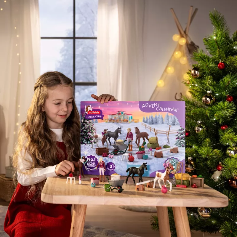schleich Advent Calendar HORSE CLUB 2025 - Ziemassvētku brīnuma kumeļa audzēšana