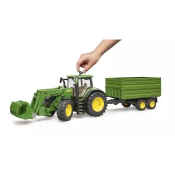 Traktors BRUDER John Deere 7R 350 ar priekšējo iekrāvēju un tandēmas piekabi ar apgāšanās funkciju, plastmasa, vecumam 3+