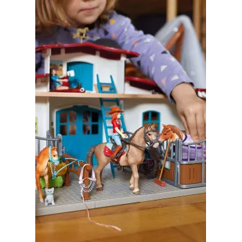 schleich HORSE CLUB Pieezera jāšanas centrs, Ferma, Zirgu stallis, Zirgi, 5 gadi, Daudzkrāsains, Plastmasa