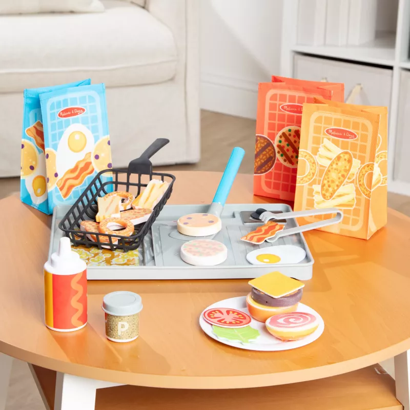 Melissa & Doug Flip & Fry Grill rotaļu komplekts ar Water WOW krāsu mainošu rotaļu ēdienu, pirmsskolas rotaļlieta, vecumam no 3 gadiem