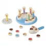 Melissa & Doug dzimšanas dienas kūka - koka rotaļu ēdiens ar dažādiem papildinājumiem un 7 svecēm