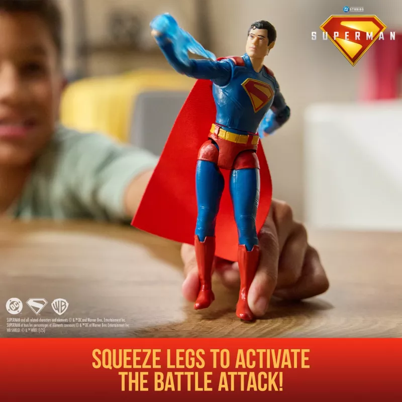 DC Comics, SUPERMAN Epic Strike darbības figūra, 6 collas augsta, autentisks filmas stils, ietver 2 piederumus, rotaļlietas zēniem un meitenēm no 4 gadu vecuma