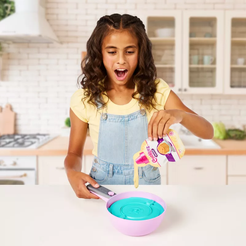 Moose Toys Cookeez Makery Pancake, rotaļlietu ēdiens, 5 g.