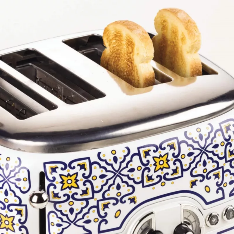 Tosteris ARIETE Capri 4 šķēlēm, 1630 W, balts/daudzkrāsains