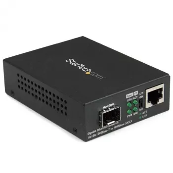 StarTech.com Gigabit Ethernet šķiedru optikas multivides pārveidotājs ar atvērtu SFP slotu