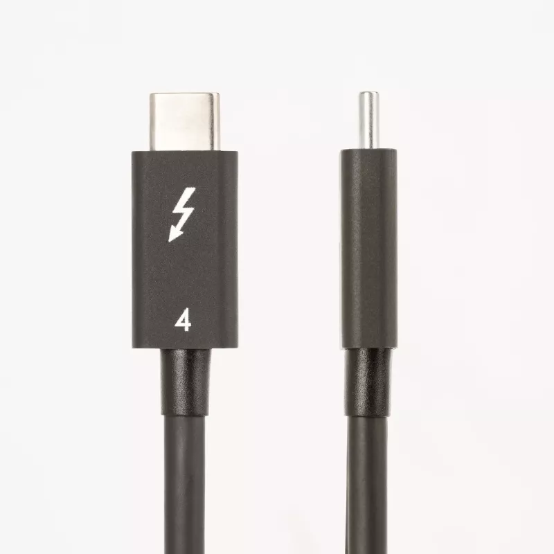 StarTech.com 0.9 m (3 pēdas) Thunderbolt 4 kabelis - 40 Gbps - 100 W PD - 4K/8K video - Intel sertificēts Thunderbolt kabelis - saderīgs ar USB4/Thunderbolt 3/USB 3.2/USB Type-C/DisplayPort