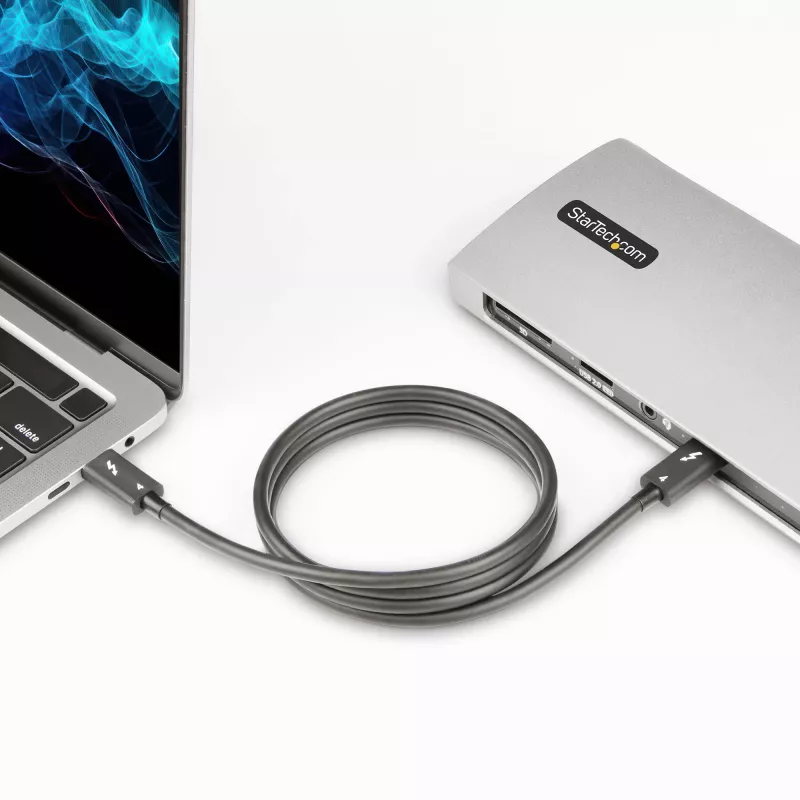 StarTech.com 0.9 m (3 pēdas) Thunderbolt 4 kabelis - 40 Gbps - 100 W PD - 4K/8K video - Intel sertificēts Thunderbolt kabelis - saderīgs ar USB4/Thunderbolt 3/USB 3.2/USB Type-C/DisplayPort