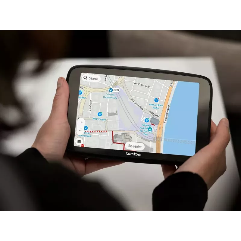 Rokas GPS navigators TOMTOM GO ar 7 collu skārienekrānu, 32 GB, Eiropas kartes, melns