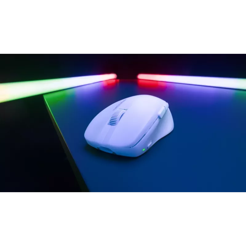 Turtle Beach Pure Air balta - īpaši viegla bezvadu ergonomiska RGB spēļu pele, 26K DPI optiskais sensors, 125 h akumulators, RGB apgaismojums
