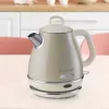 Ariete 2868 Vintage 1 L dizaina elektriskā tējkanna no nerūsējošā tērauda uzlējumiem, tējai un zāļu dzērieniem, automātiskās izslēgšanās sistēma, ergonomisks rokturis, 1 litrs, 1600 W, gaiši bēša