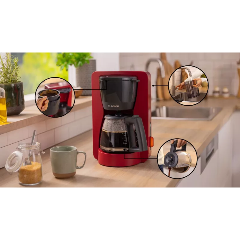 Pilienveida kafijas automāts Bosch TKA3M134 — 1,4 l ūdens tvertne, 15 krūzīšu tilpums, sarkans