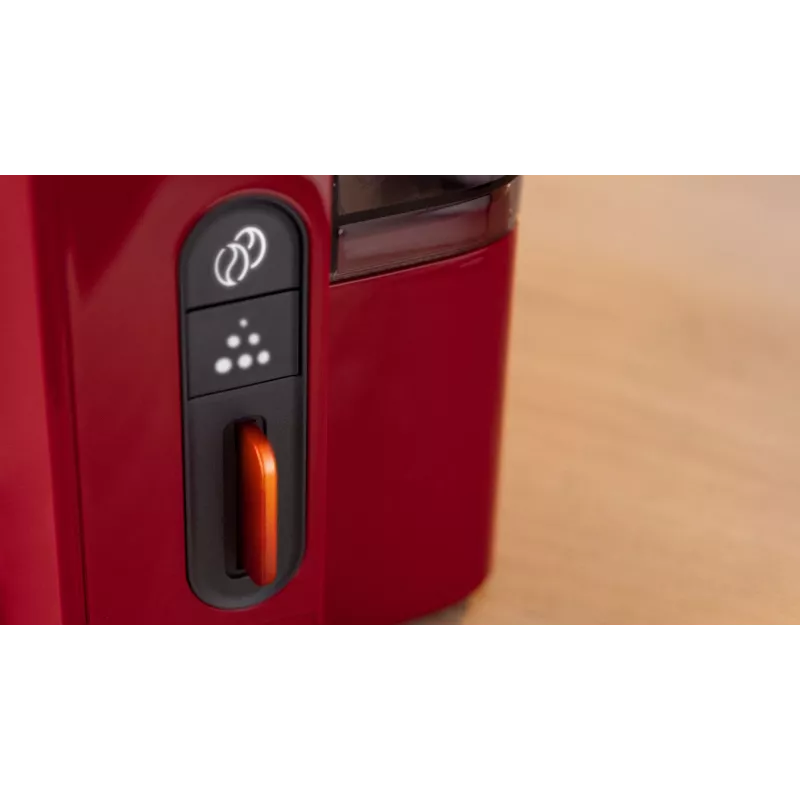 Pilienveida kafijas automāts Bosch TKA3M134 — 1,4 l ūdens tvertne, 15 krūzīšu tilpums, sarkans