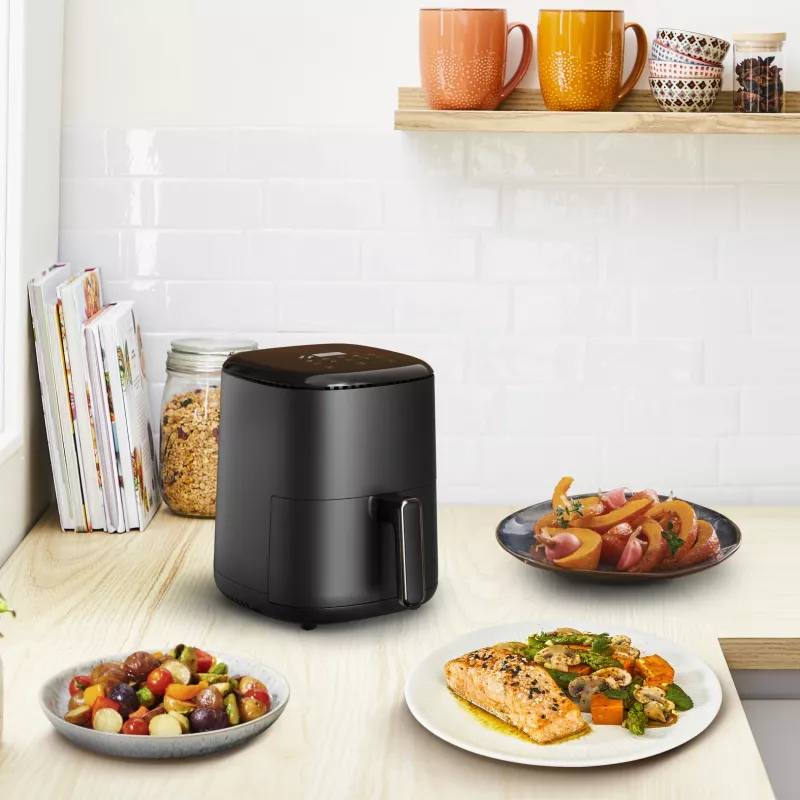 Karstā gaisa cepeškrāsns Tefal Easy Fry EY145810 — 3 L ietilpība, 1300 W, skārienvadība, LCD displejs, melna