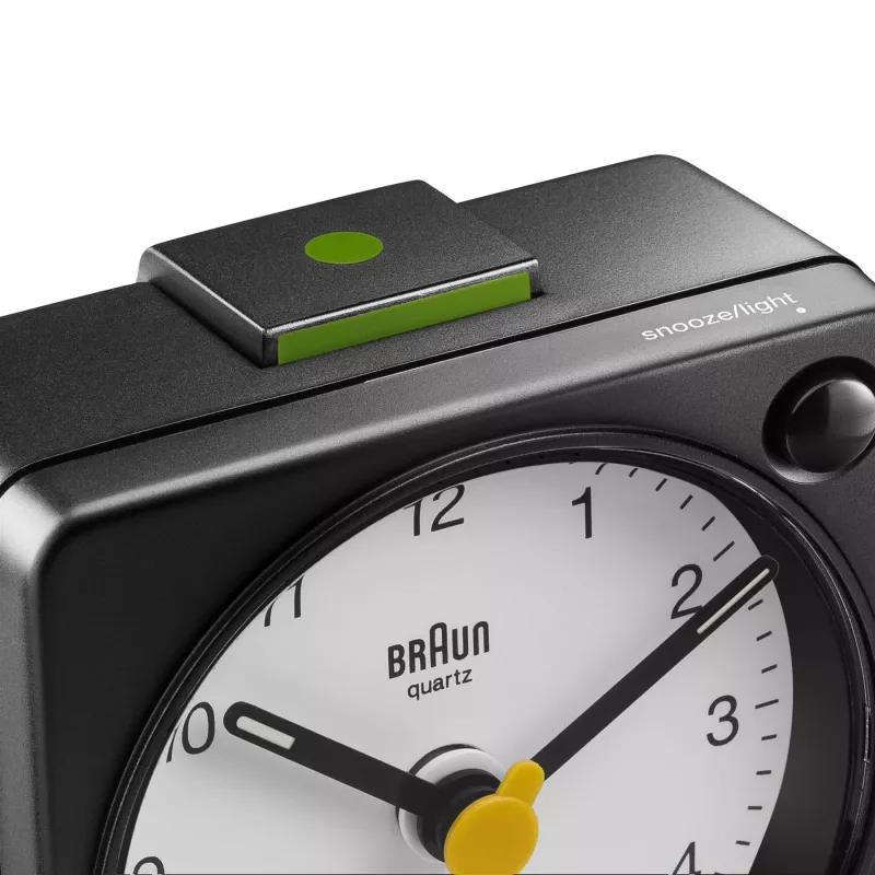 Braun BC02XBW kvarca modinātājpulkstenis melns, balts