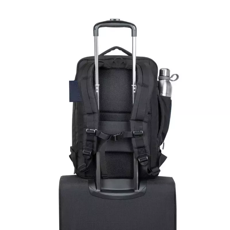Mugursoma Rivacase 8461 43,9 cm 17,3 collas Melns 2 priekšējās kabatas