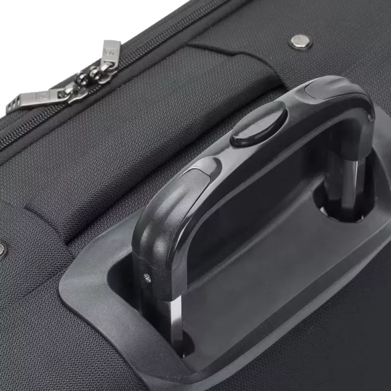 Čemodāns-ratinieks Rivacase 8481 15,6 collu portatīvajiem datoriem, poliesteris, 3,2 kg, melns