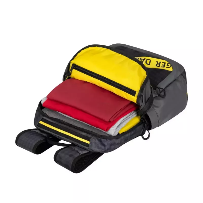 Mugursoma Rivacase Erebus 39,6 cm (15,6 collas)