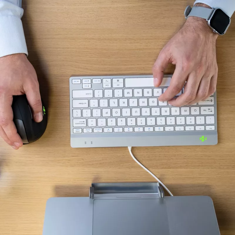 R-Go Tools Ergonomic tastatūra R-Go Compact Break, kompakta klaviatūra ar pārtraukumu programmatūru, QWERTY (US), vadu savienojums, balta